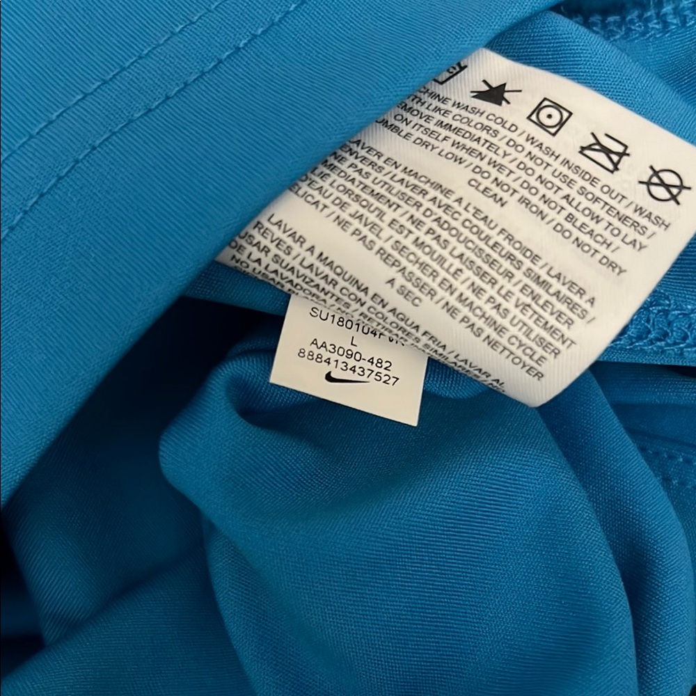 Boys Nike Blue Graphic Kid's Shirt - Picture 8 of 10